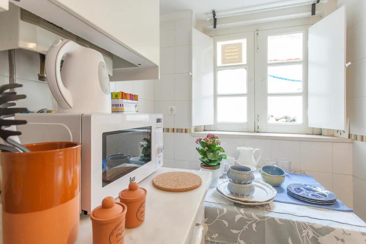 Alfama Charming Apartment, By Timecooler Lissabon Buitenkant foto